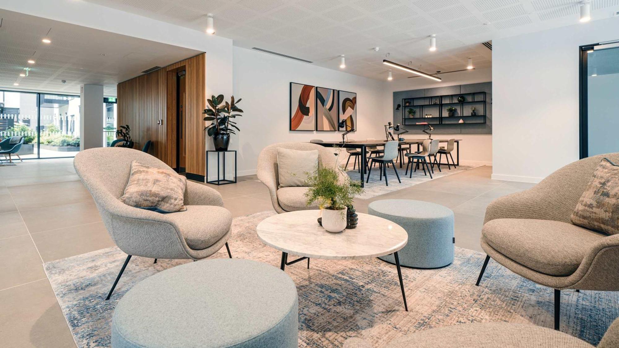 Apartment Coopers Cross Two By At *